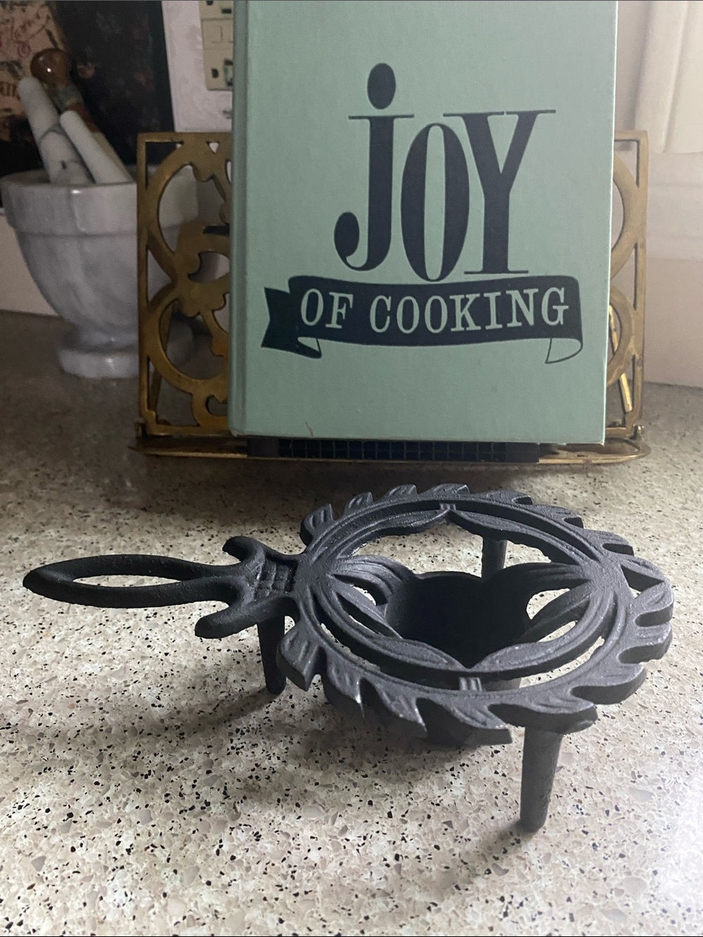 LIKE NEW Vintage Cast Iron Footed Teapot Warmer/Tea Light Holder